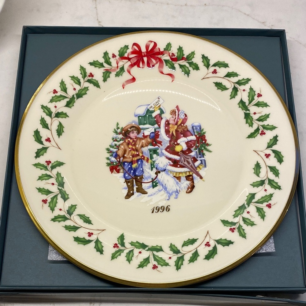Lenox • 1996 Annual Holiday Plate • Letter to Santa